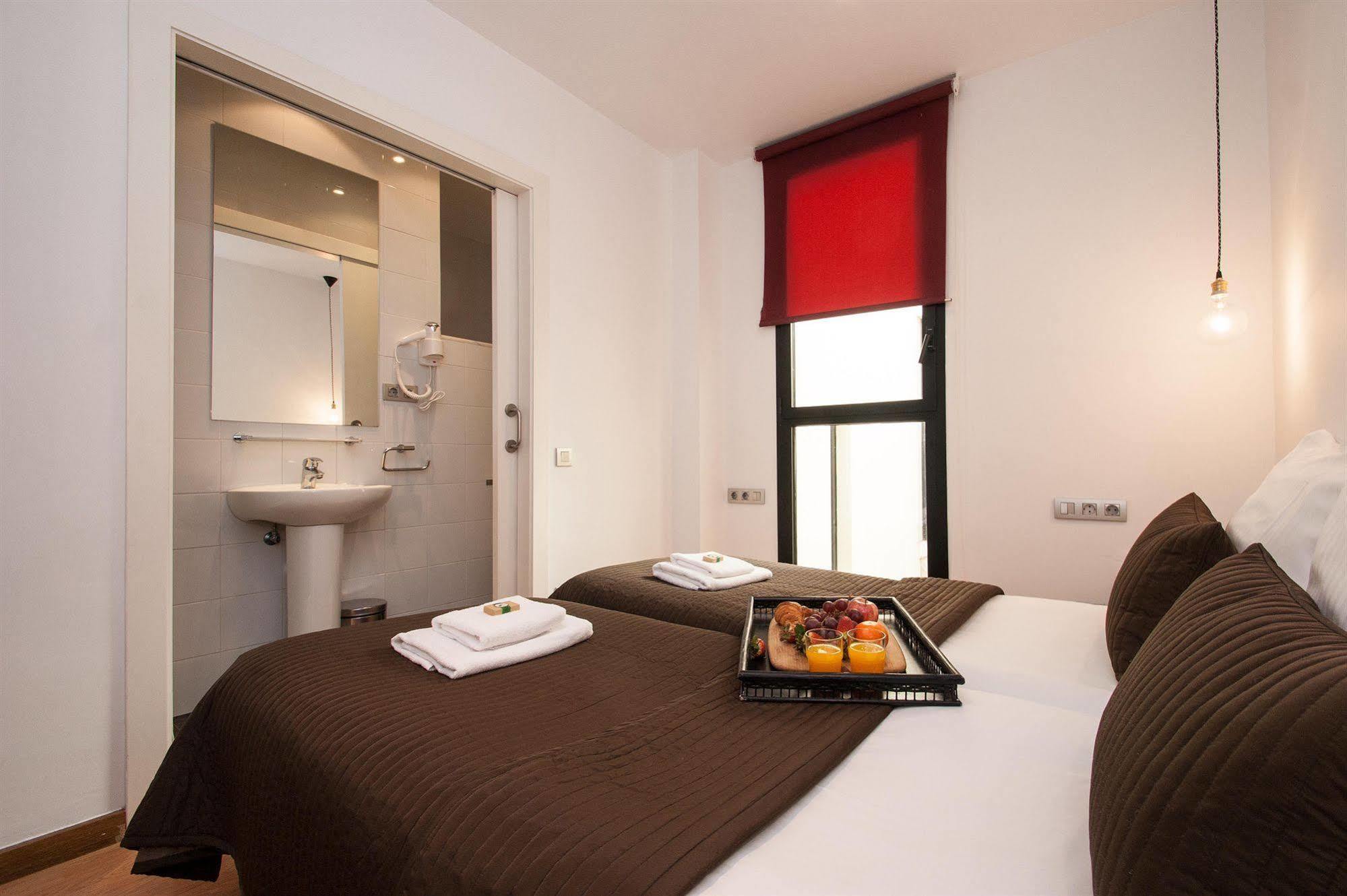 Short Stay Group Liceu Serviced Apartments Barcelona Zewnętrze zdjęcie