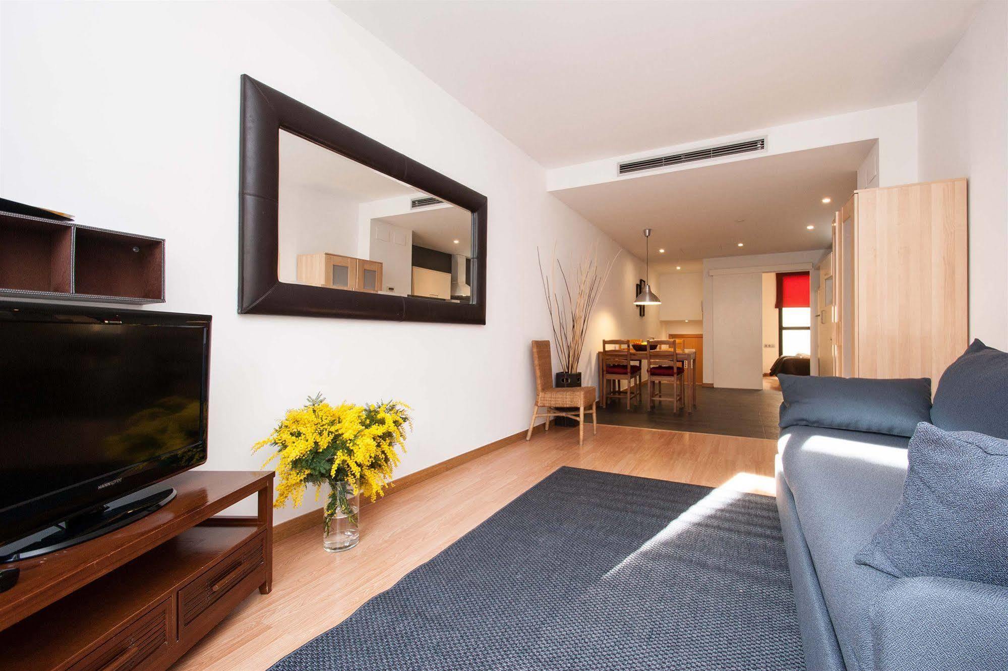 Short Stay Group Liceu Serviced Apartments Barcelona Zewnętrze zdjęcie