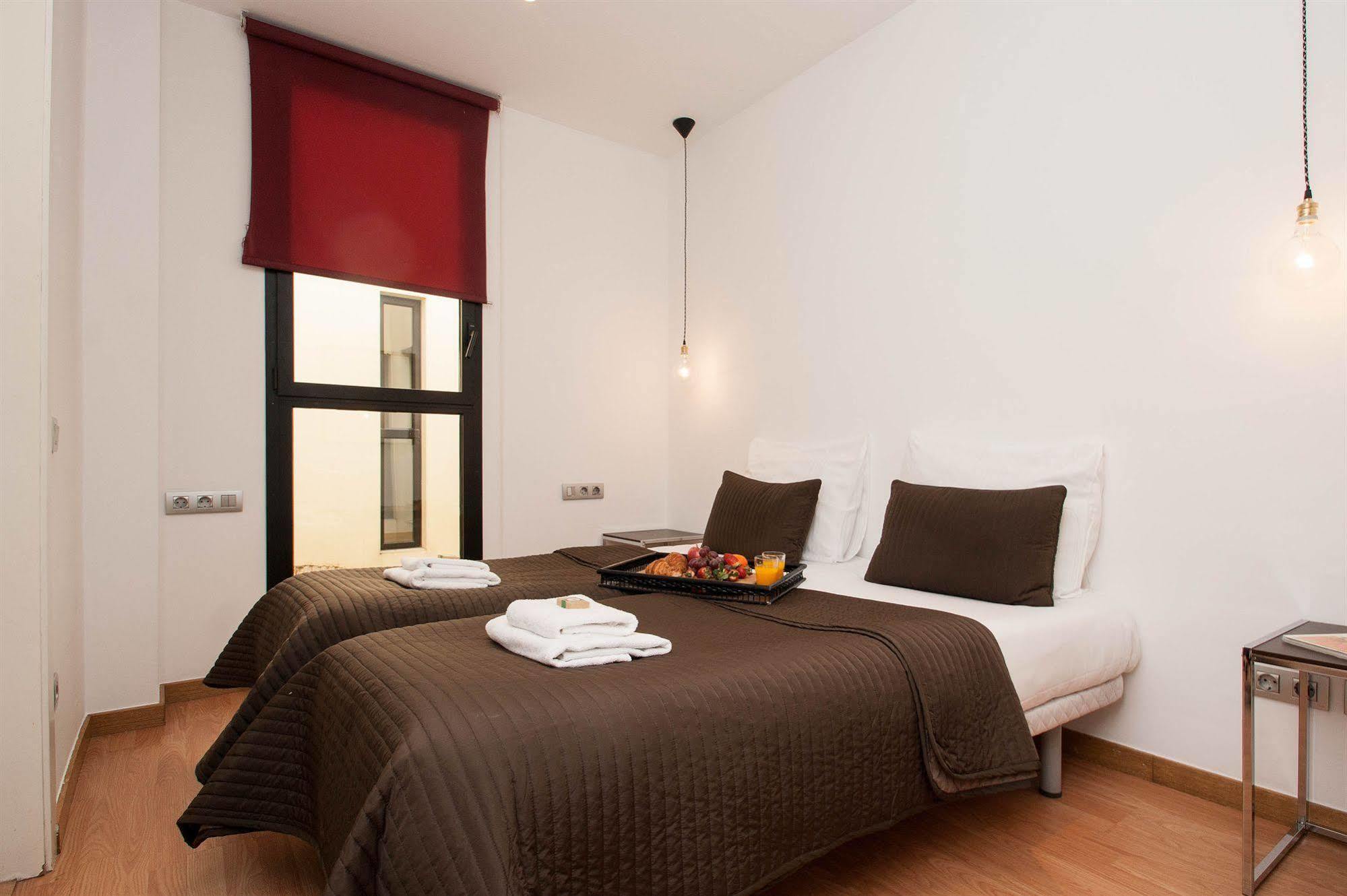 Short Stay Group Liceu Serviced Apartments Barcelona Zewnętrze zdjęcie